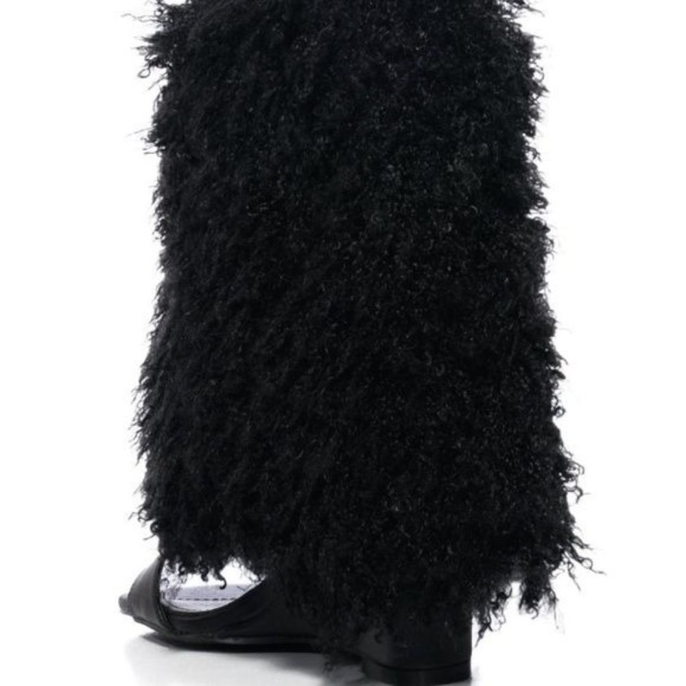 Callie Lives Xena Black Azalea Wang Faux Shearling Fur Peep-toe Wedge Booties 8 - Picture 4 of 7
